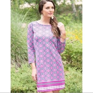EUC Cabana Life Azalea Shores Cabana Shift Dress